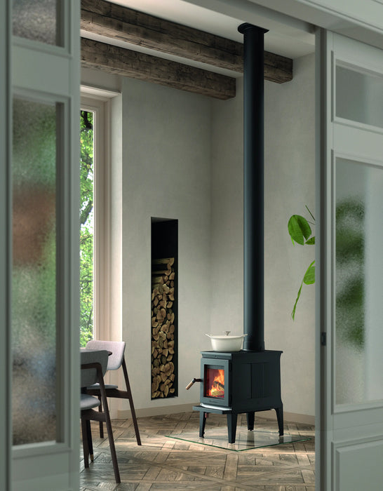 Hearthstone Stoves Green Mountain 20 Freestanding Wood Stove in Modern Dining Room
