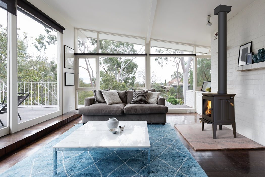 Hearthstone Stoves Green Mountain 40 Wood Stove in Sitting Room
