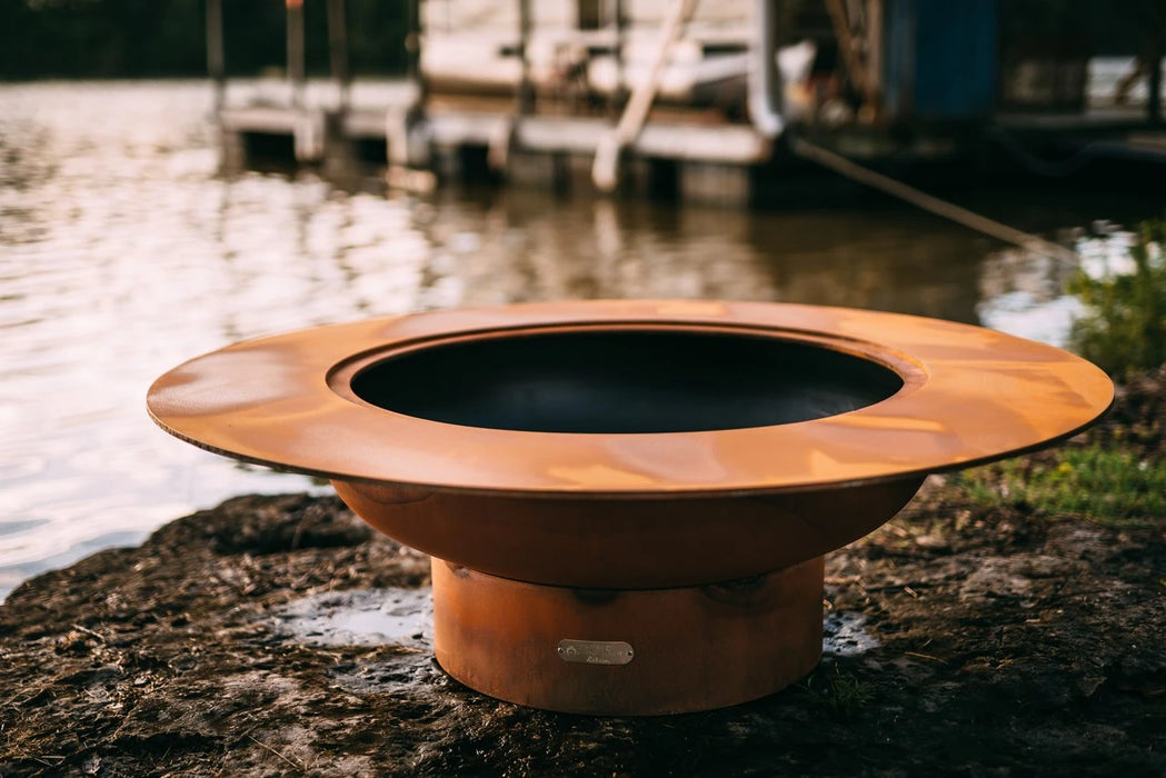 Magnum w/lid Fire Pit