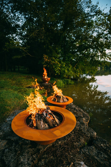 Magnum w/lid Fire Pit