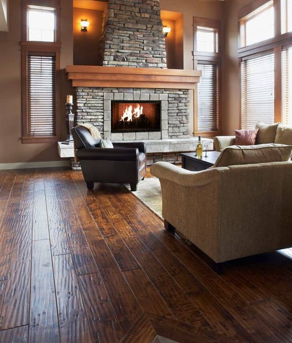 Majestic Royalton Fireplace in Large Rustic Living Area